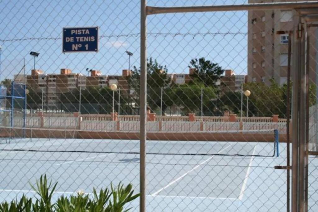 Las Lanzas Studio Apartment Playa Muchavista El Campello Exterior photo
